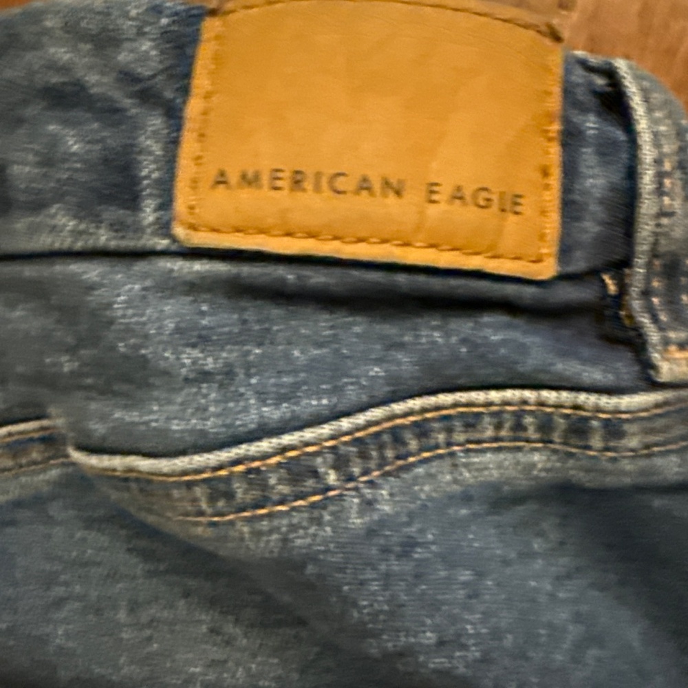 American Eagle Curvy Mom Jean - Picture 5 of 5